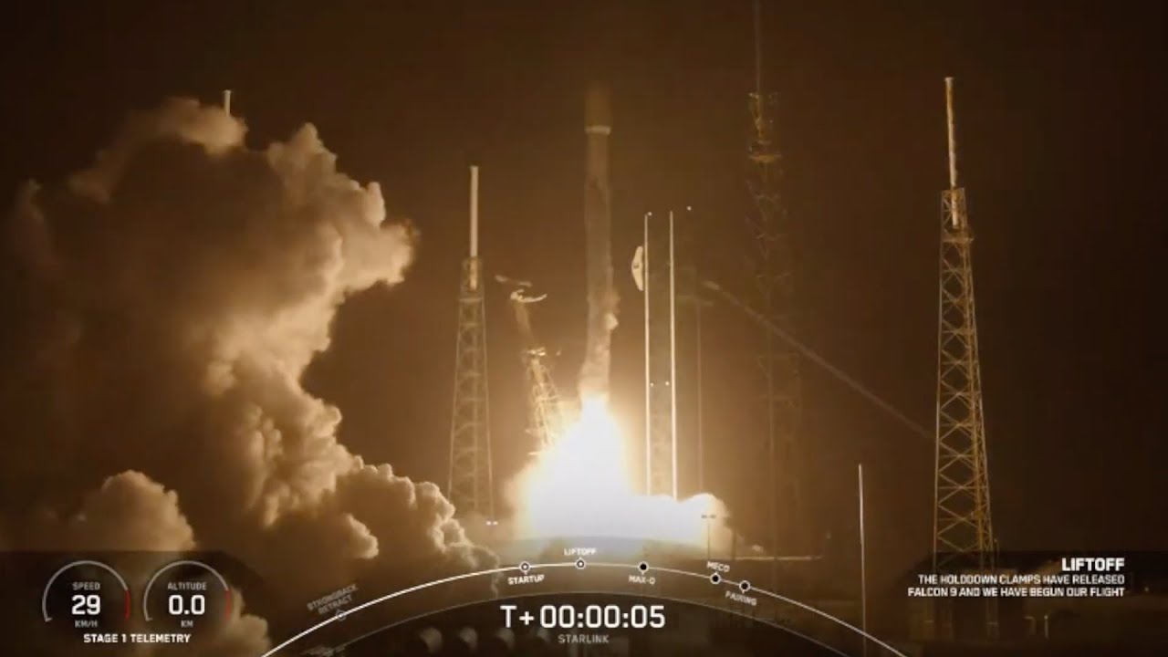 SpaceX successfully launches its 100th rocket of 2024 during a Starlink doubleheader (video, photos).