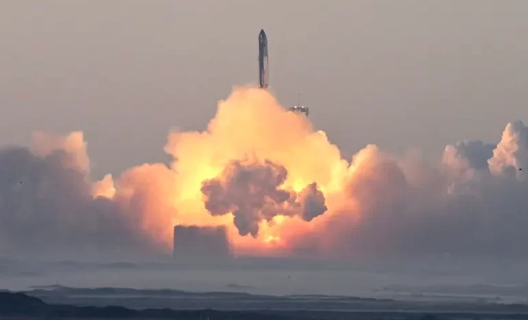 ​SpaceX has acquired new contracts totaling $733.5 million for national security space missions.