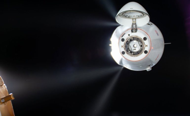 Watch 31st SpaceX Dragon cargo capsule arrive at the ISS today