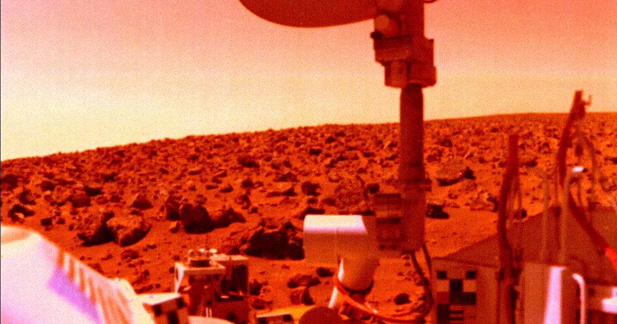 Scientist Claims NASA Lander May Have Unintentionally Destroyed Life on Mars