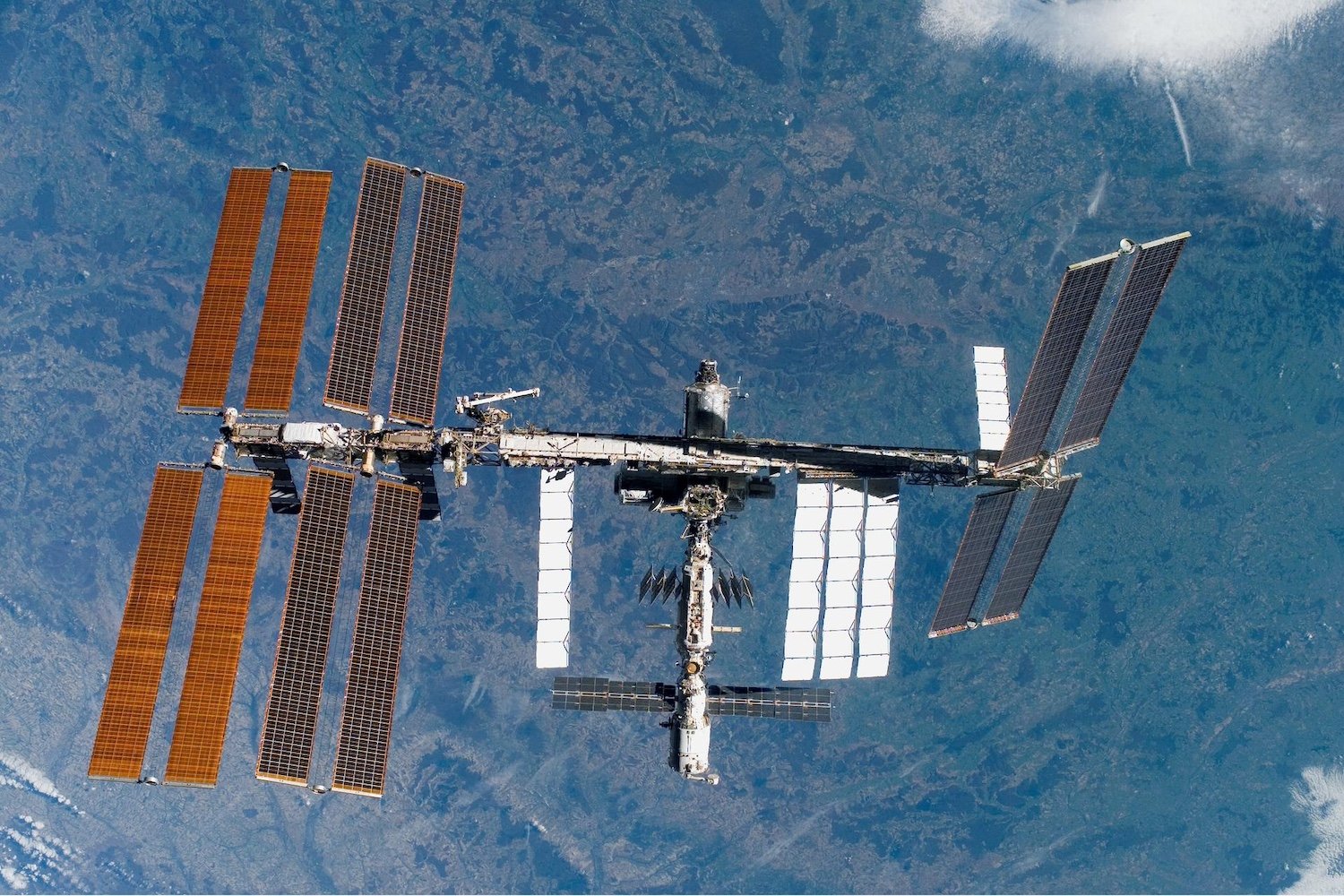 The ISS is losing air, and NASA and Russia can’t seem to agree on the cause.