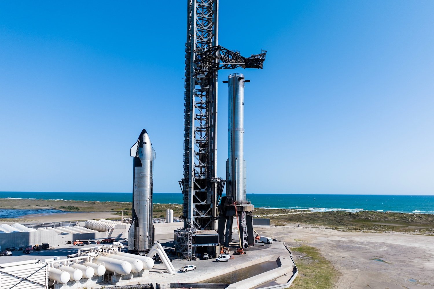 Tune in live as SpaceX tries to catch a Starship booster in high-stakes maneuver.