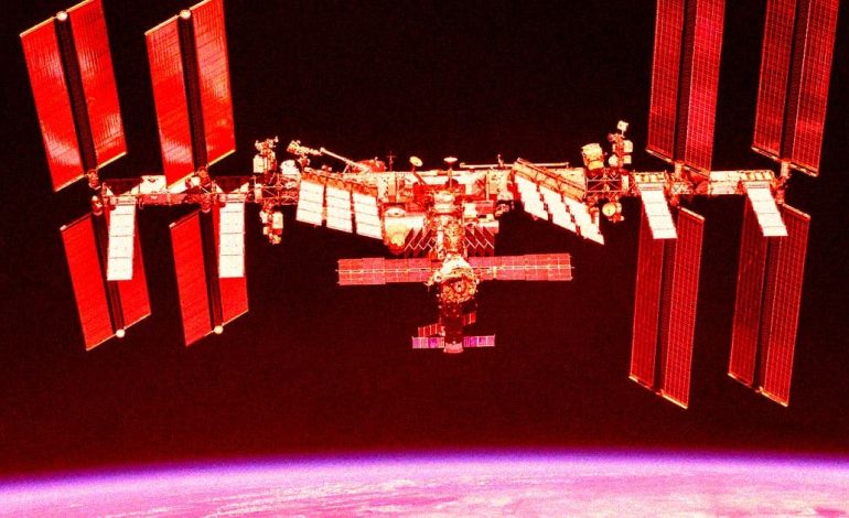 Experts Concerned That Dismantling the Space Station Could Harm the Earth’s Environment.